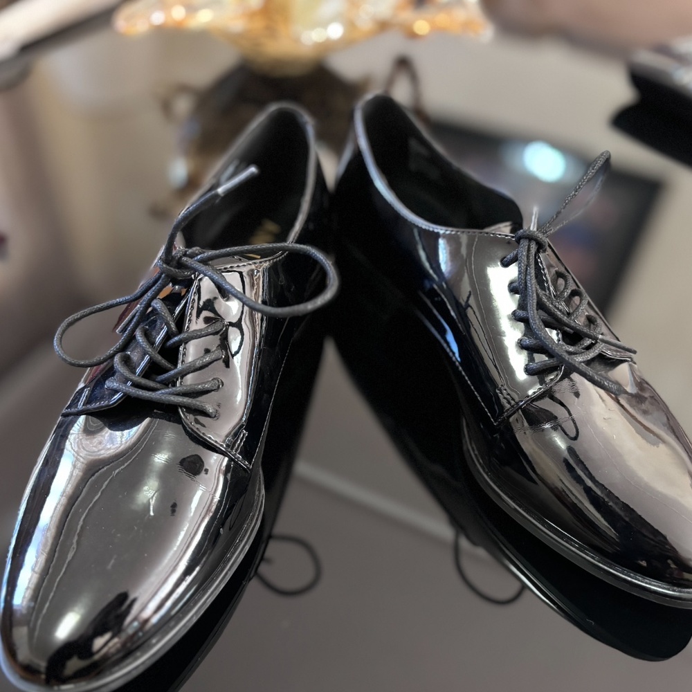 !NEW! Anne Klein patent shoes